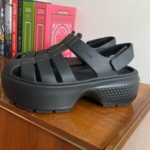 Crocs Unisex-Adult Stomp Fisherman Sandal Heeled NWOT